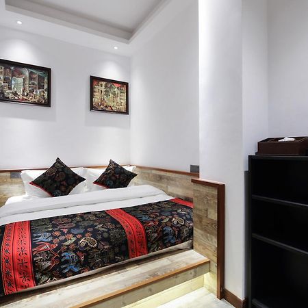 צ'ונגקינג Zou Qu Ye Travel Hotel מראה חיצוני תמונה