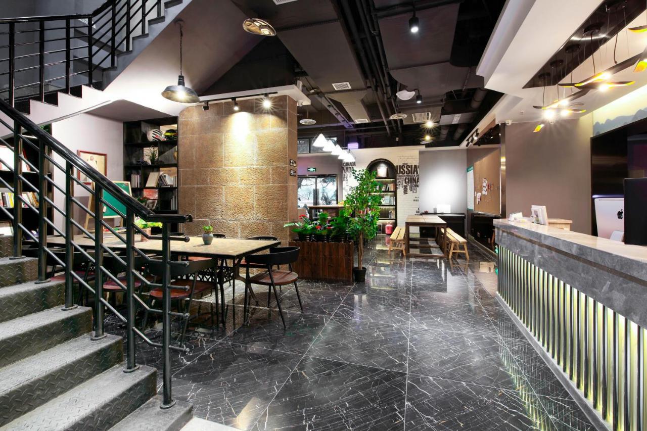 צ'ונגקינג Zou Qu Ye Travel Hotel מראה חיצוני תמונה