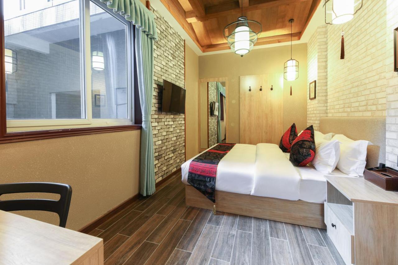 צ'ונגקינג Zou Qu Ye Travel Hotel מראה חיצוני תמונה