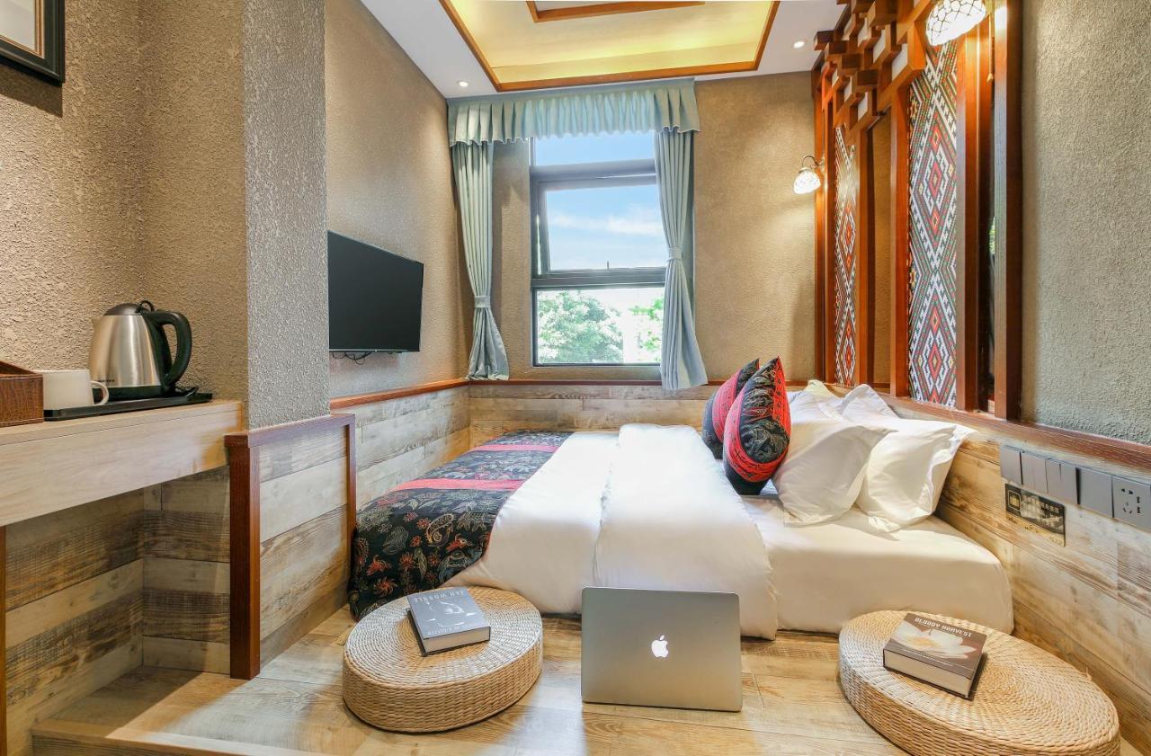 צ'ונגקינג Zou Qu Ye Travel Hotel מראה חיצוני תמונה